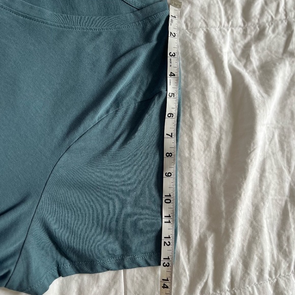 Lane Bryant Earth & Flower Printed Women's Tee, V-Neck, Blue/Teal, 26/28 - Picture 8 of 11